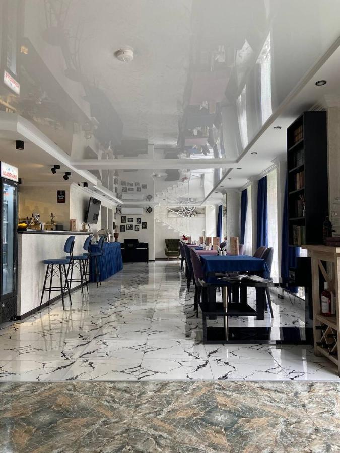 Hotel Sonata Batumi Luaran gambar